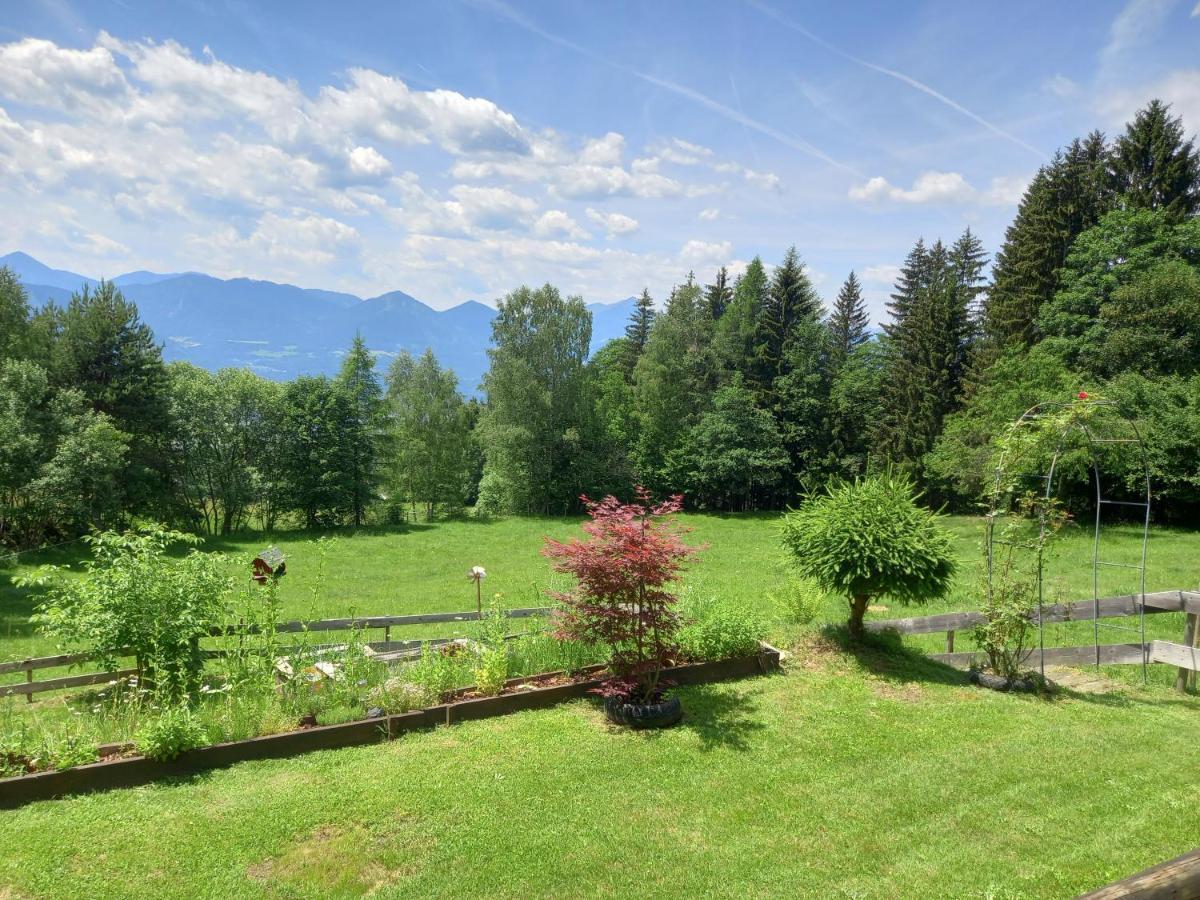 Haus Alexander Villa Fresach Bagian luar foto