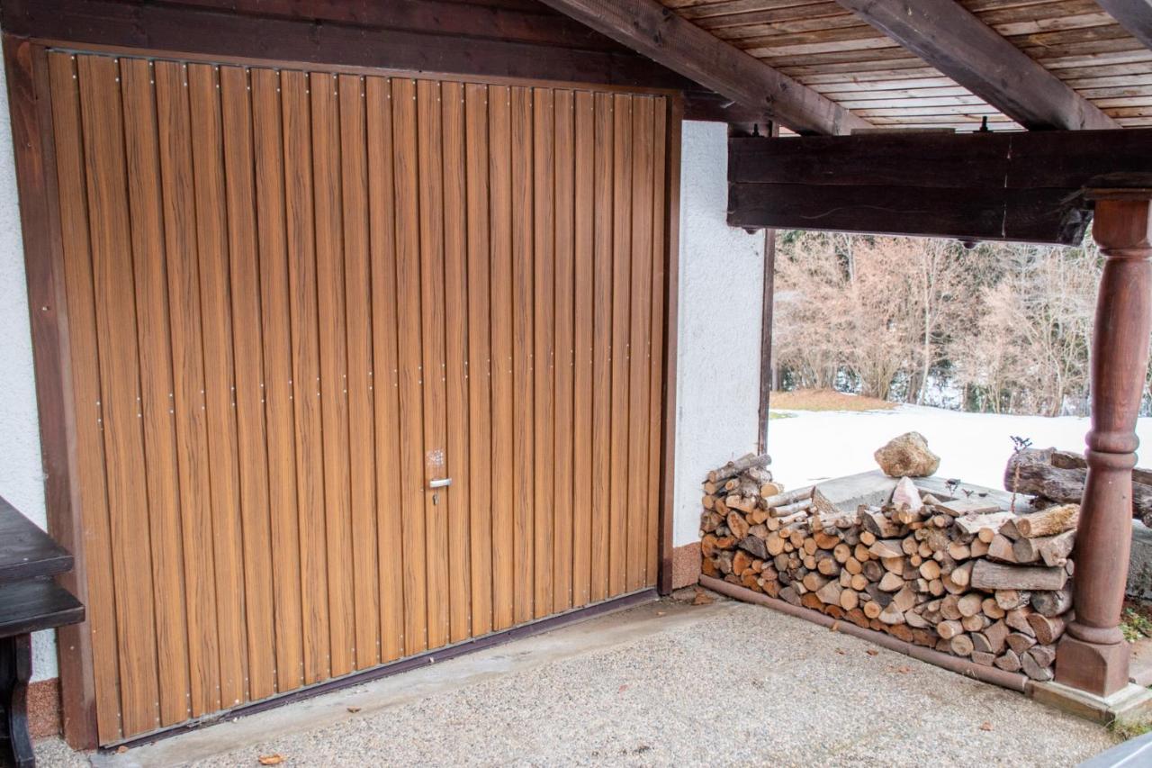Haus Alexander Villa Fresach Bagian luar foto