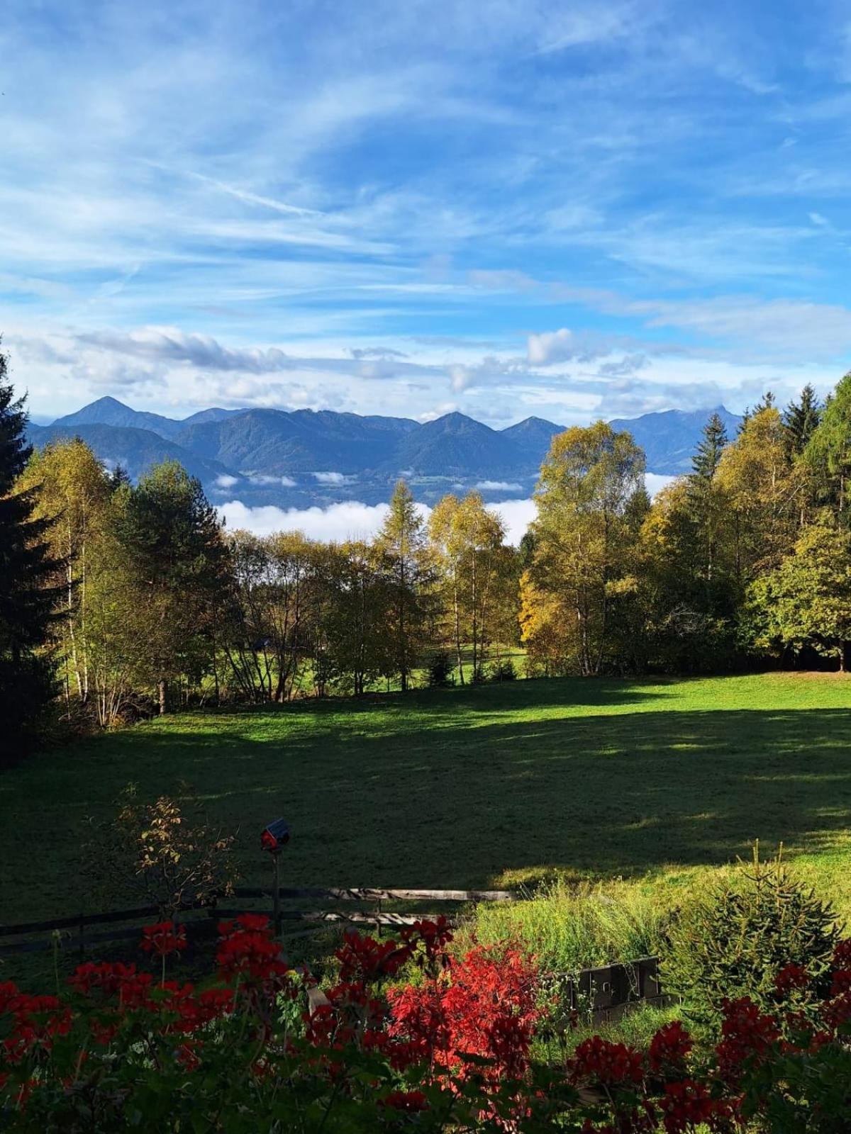 Haus Alexander Villa Fresach Bagian luar foto